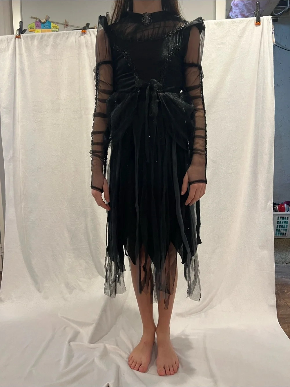 Kids’ witch dress Halloween Costume - Picture 2 of 5